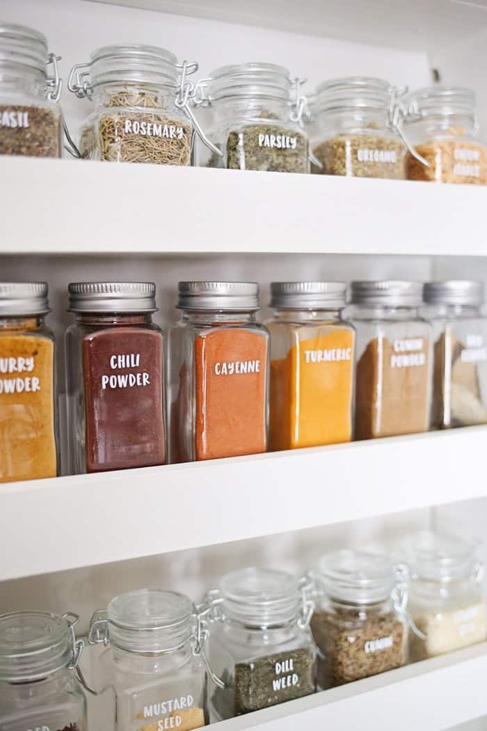 Creative Spice Rack Ideas For Small Kitchen, How To Make Spice Racks For Kitchen Cabinets