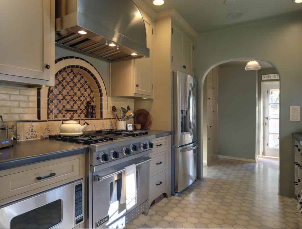 spanish style one wall kitchen