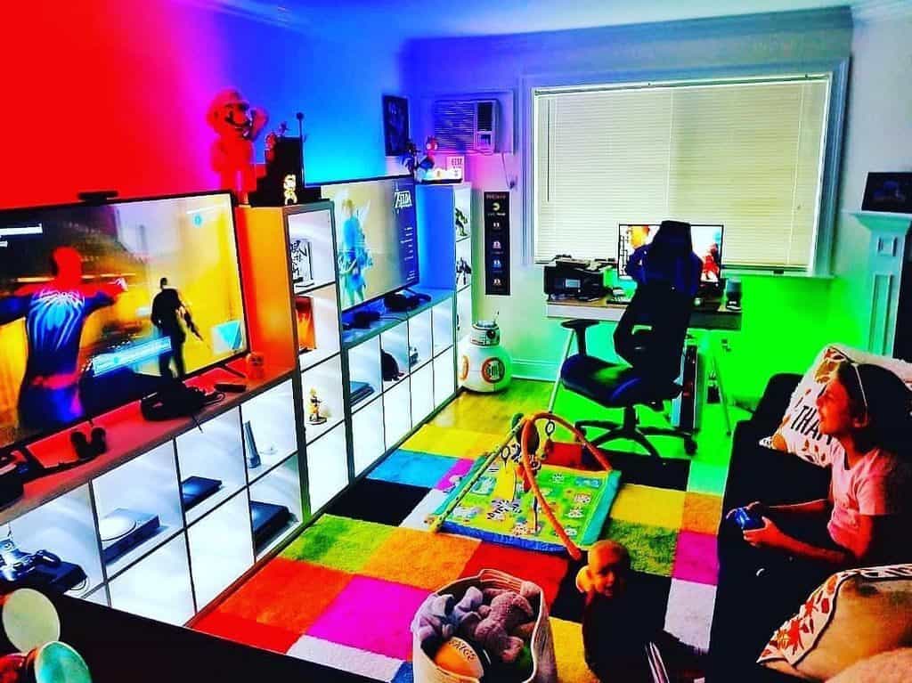 Kid Game Room with Rainbow Rugs (by. @ryflexgaming)