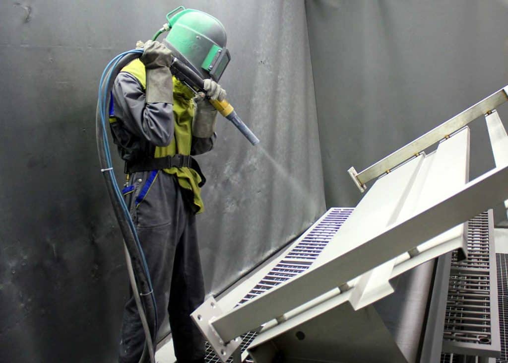4 Amazing Reasons Why You Need To Consider Sandblasting During Surface Preparation