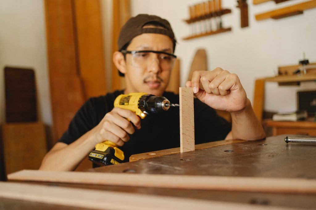 Tips to Help You Find a Good Handyman