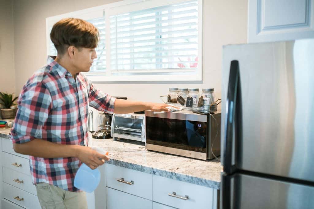 The Complete Guide to Buying the Best Microwave Oven