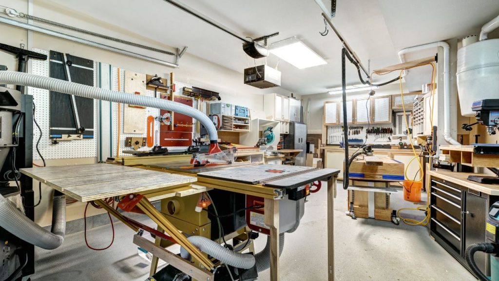 How to Build a Workshop in the Garage Step-by-Step
