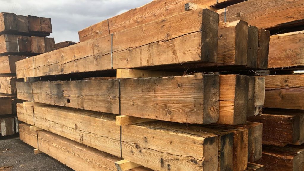 Reclaimed Lumber for furniture