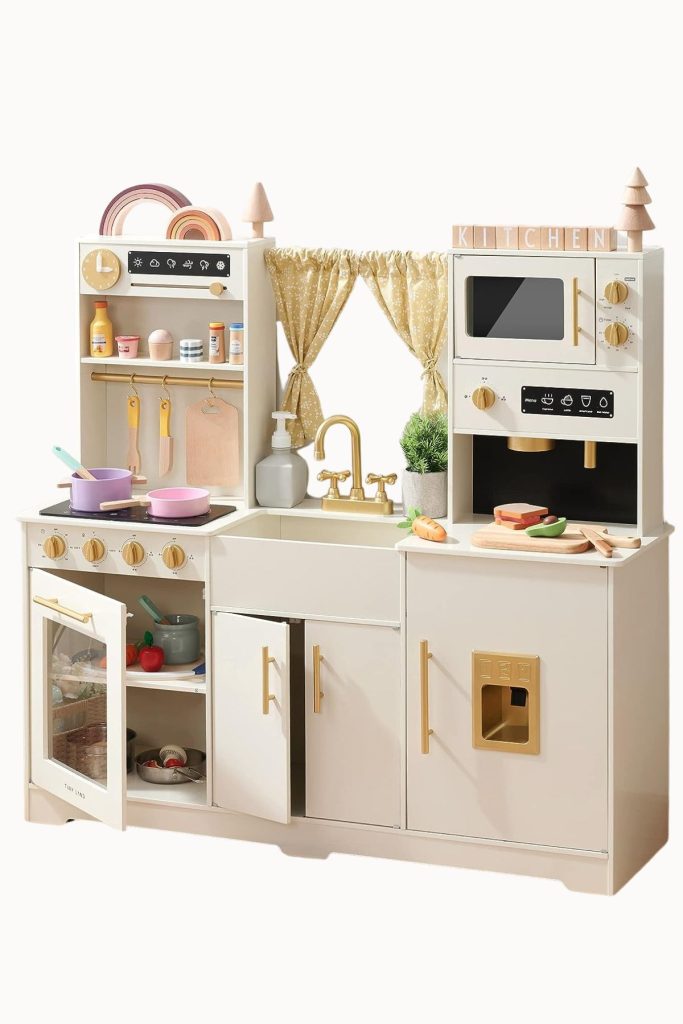 Toy Kitchen Set with Plenty of Play Features