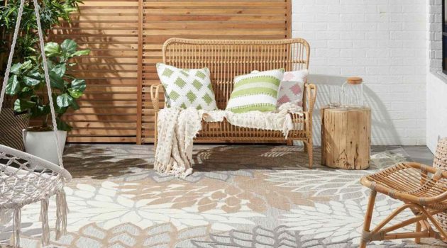 Enhance Your Outdoor Space with Beautiful and Durable Outdoor Rugs